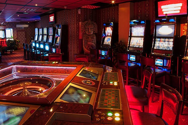 Live baccarat table streamed on mobile Live baccarat table on mobile